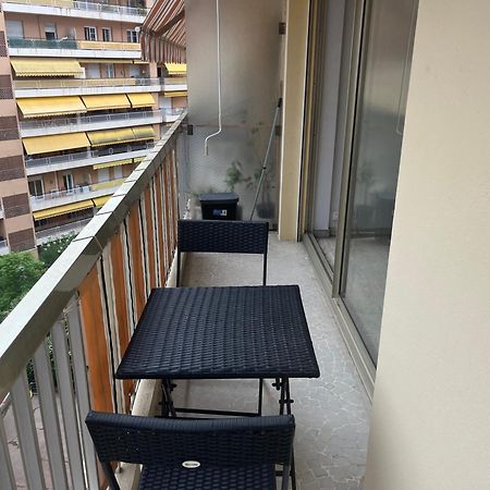 Le Borrigo Pick Up Airport Apartment Menton Exterior photo