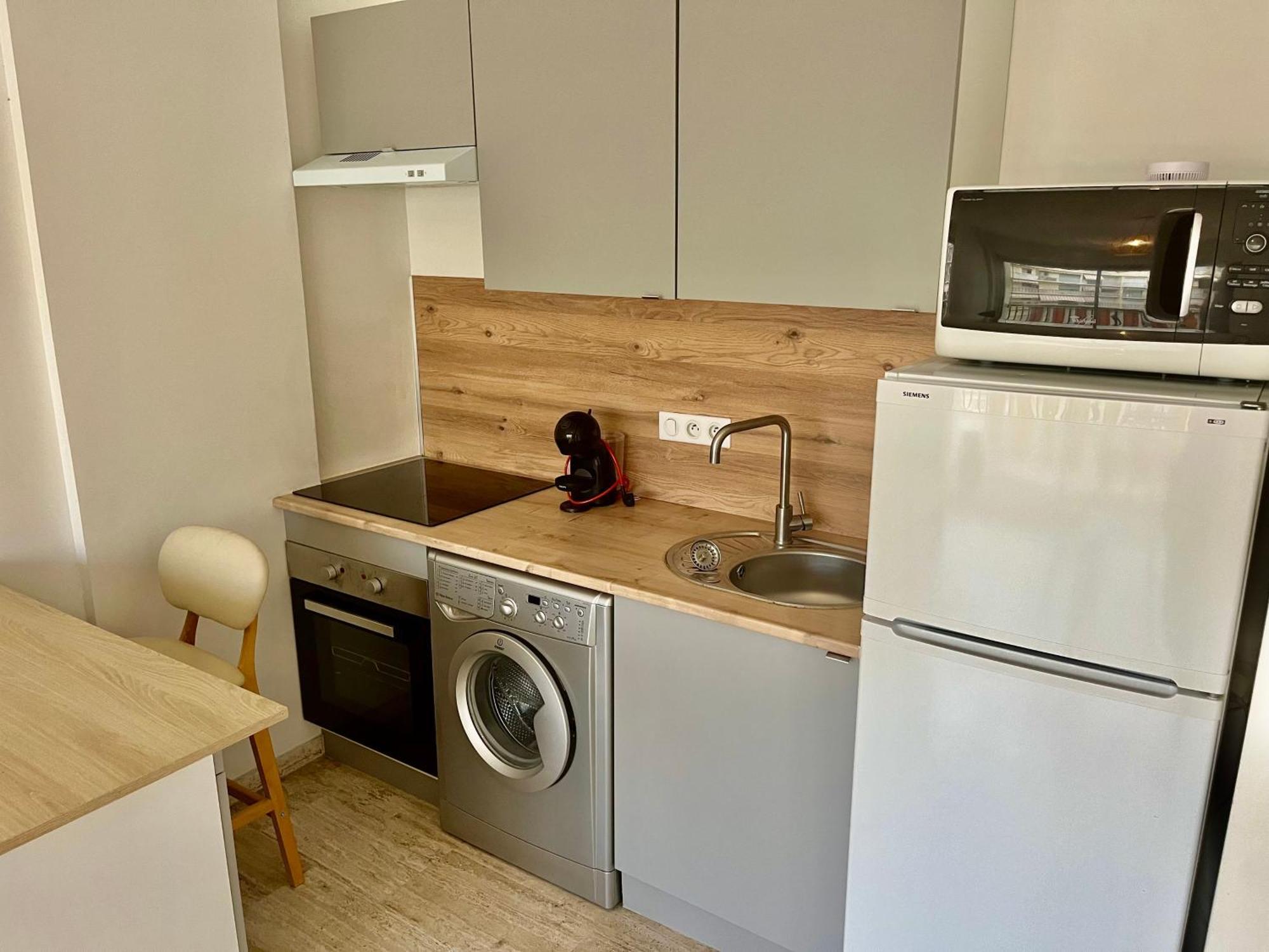 Le Borrigo Pick Up Airport Apartment Menton Exterior photo